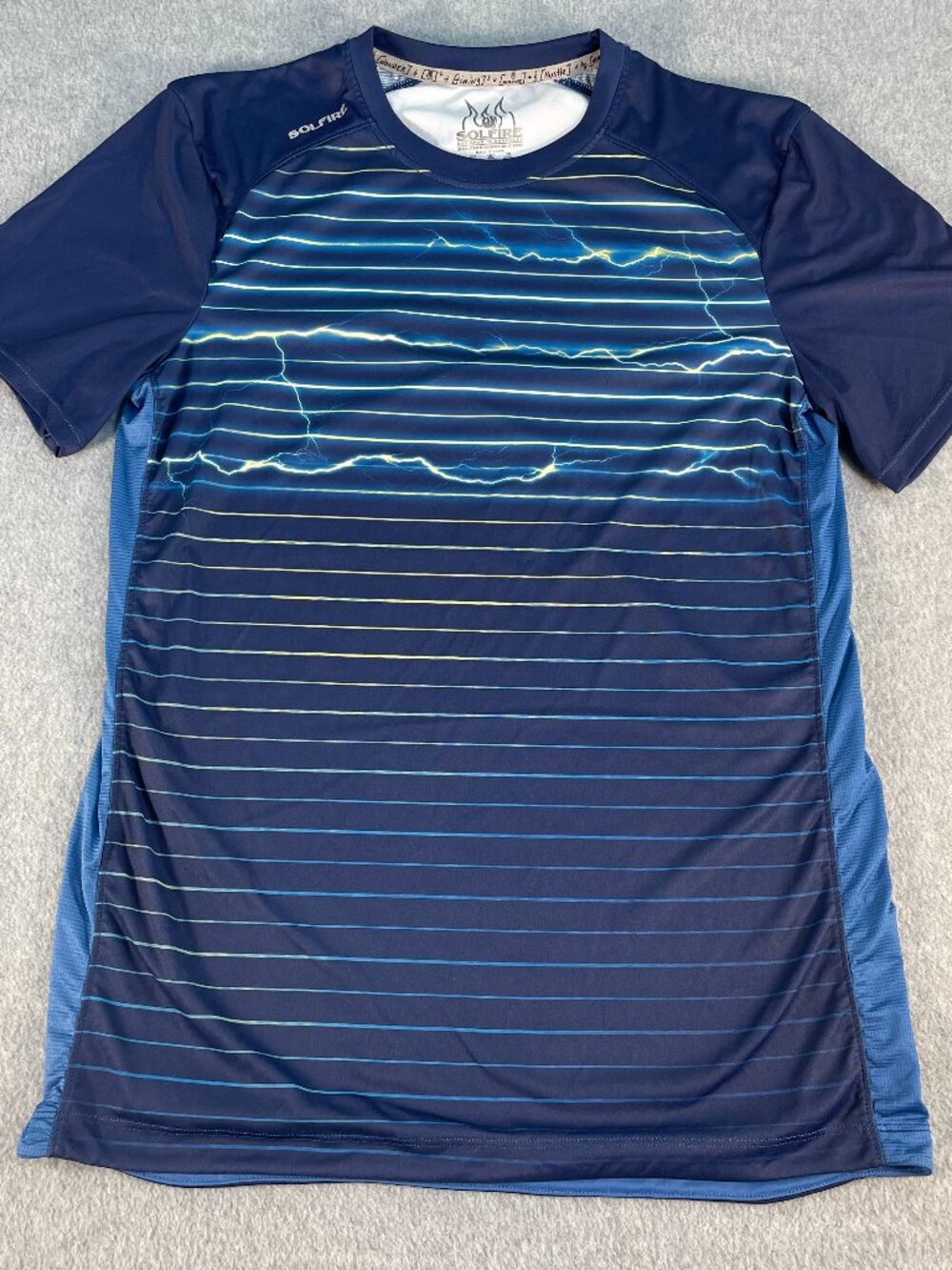 Women's Solfire Shirt SZ S Pull Over Crewneck Short Sleeve Blues Athleisurewear